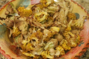 Roasted Cauliflower with Fennel and Garlic
